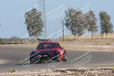 media/May-01-2022-CalClub SCCA (Sun) [[03a481c204]]/Group 2/Qualifying (I5)/